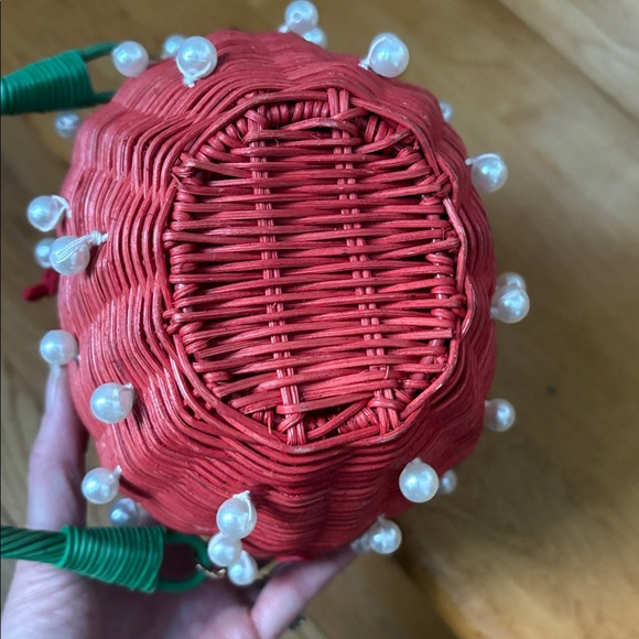 Kate Spade NY Target Pearl Embellished Strawberry Basket Bag - Picture 5 of 6